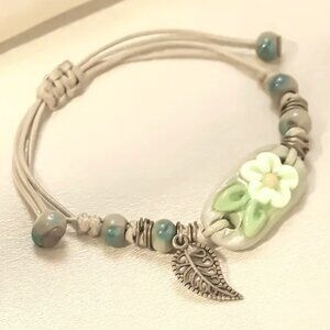 🌺 🌺 🌺 Leaf Design Adjustable Braided Bracelet